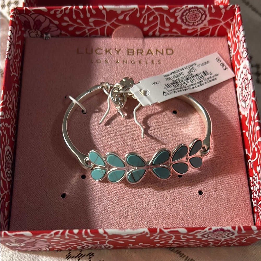 Beautiful Brand New Lucky Brand Bracelet!